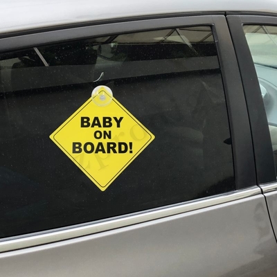 Wodoodporna naklejka Baby On Board Uniwersalna 135x135mm Praktyczna